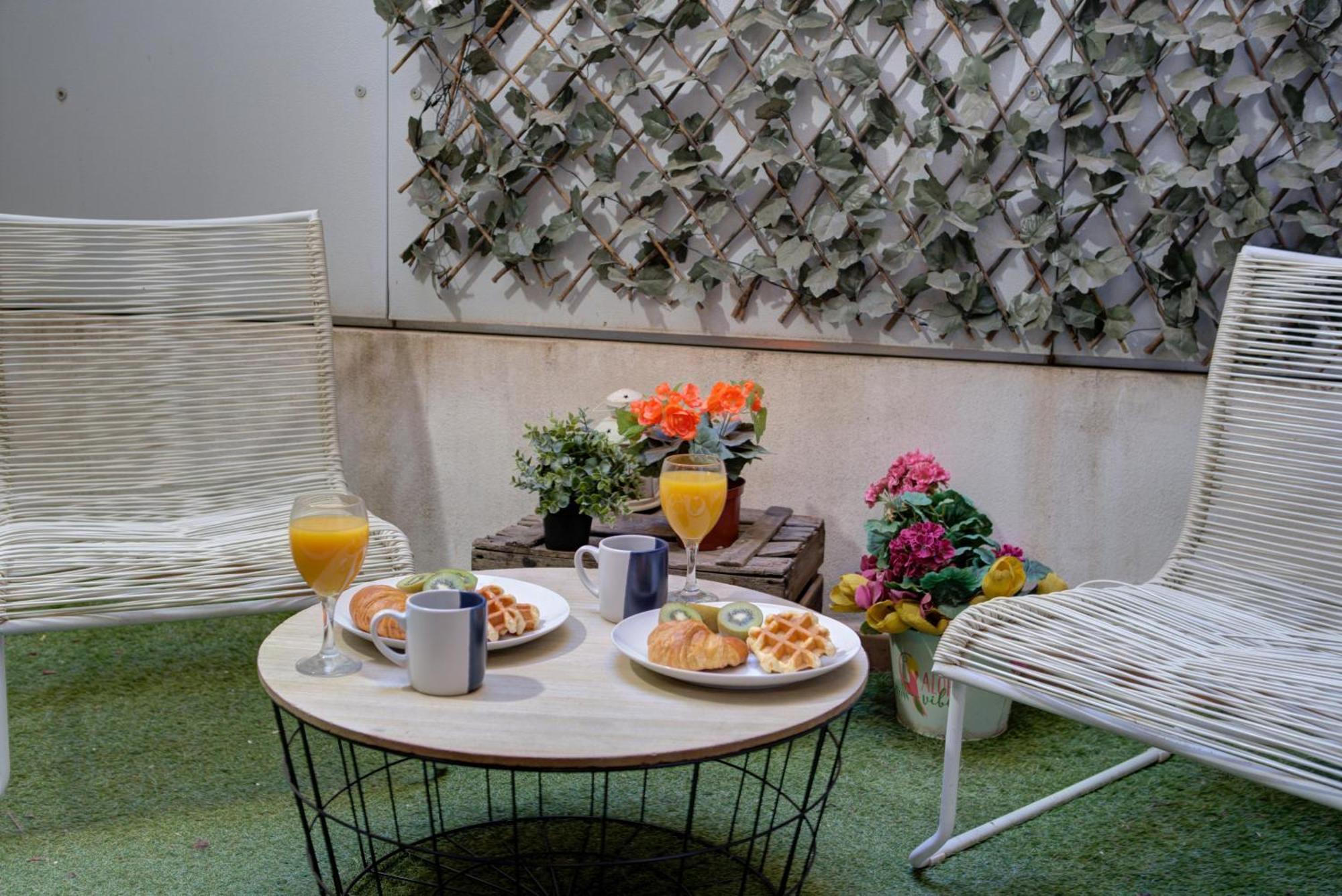 Home4u Duplex By The Cathedral * Granada